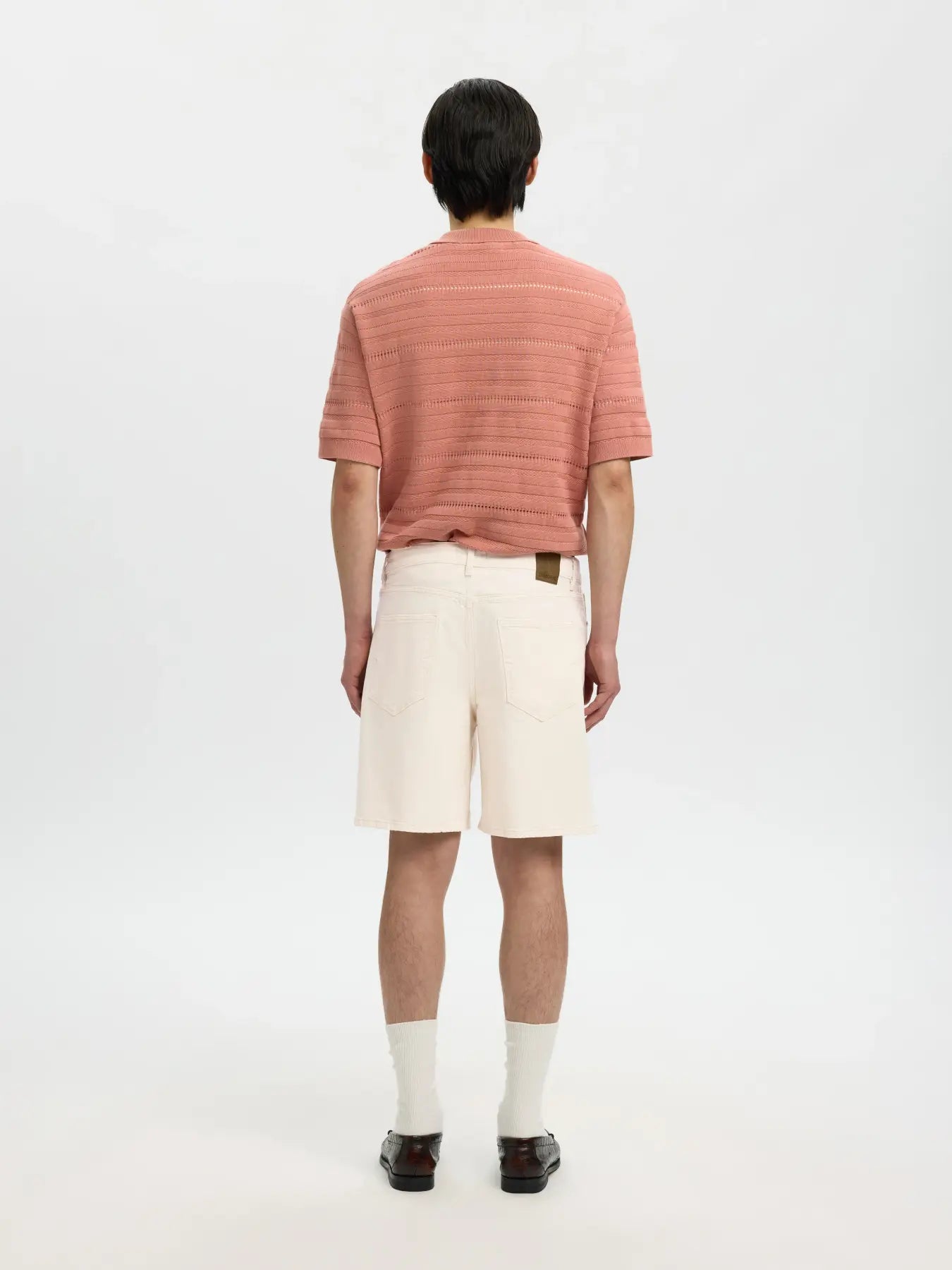 Bermuda - Selected - 16100121 Alex