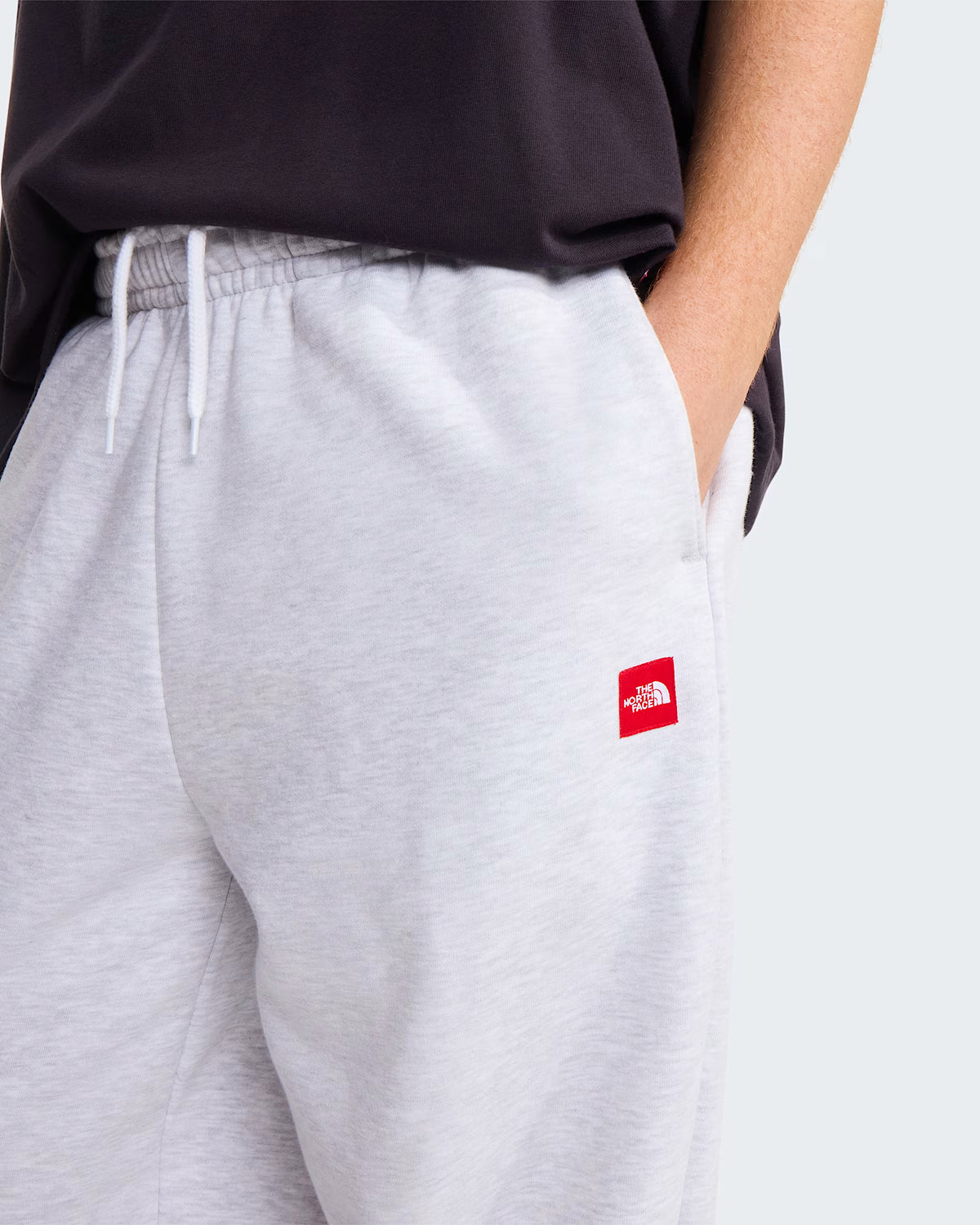 Pantalone - The North Face -  NF0A8EG3 Joggers Red Box