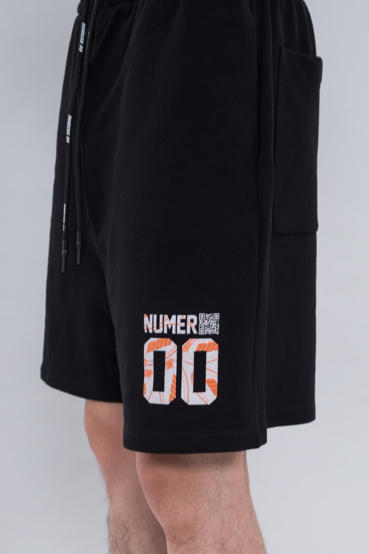 BERMUDA SHORTS - NUMBER 00 - NA22030